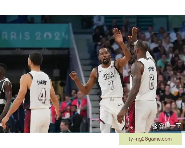 东契奇库里文班领衔詹姆斯缺席 东契奇库里文班领衔詹姆斯缺席